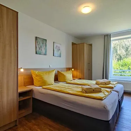 Ferienwohnung-308-hohe-lith-duhnen-mit-eigenem-strandkorb-am-strand クックスハーフェン
